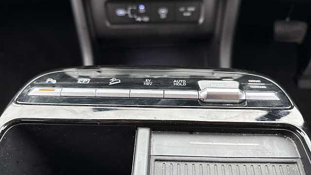 Hyundai TUCSON 1.6T Plug-in Hybrid Premium 5dr 4WD Auto