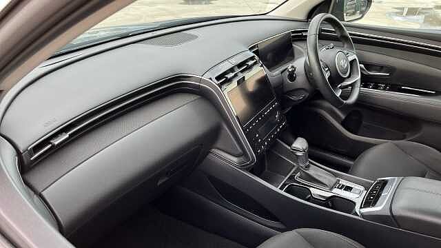 Hyundai TUCSON 1.6 TGDi 48V MHD Premium 5dr 2WD DCT