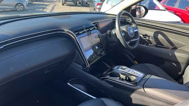 Hyundai TUCSON 1.6 TGDi Hybrid (HEV) 230 Ultimate 5dr 2WD Auto Phantom Black
