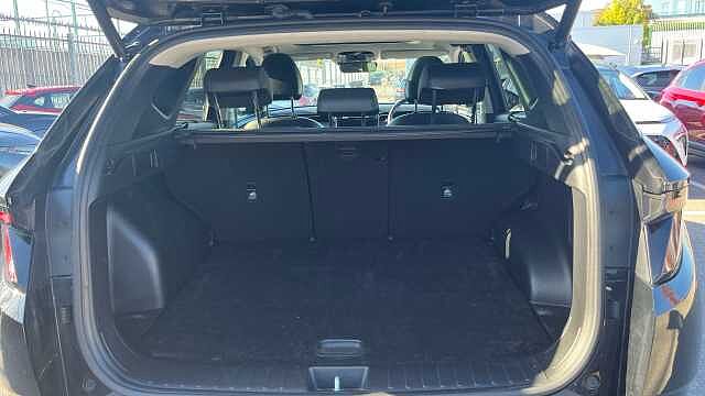 Hyundai TUCSON 1.6 TGDi Hybrid (HEV) 230 Ultimate 5dr 2WD Auto Phantom Black