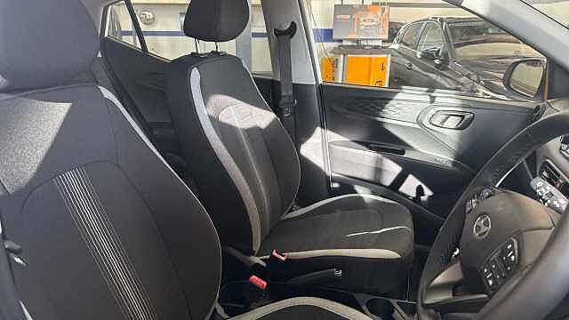 Hyundai i10 ADVANCE 1.2 79PS