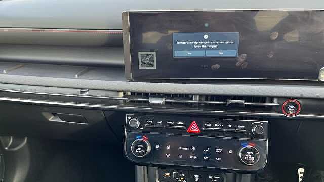 Hyundai TUCSON 1.6 T-GDi 13.8kWh N Line SUV 5dr Petrol Plug-in Hybrid Auto Shimmering Silver