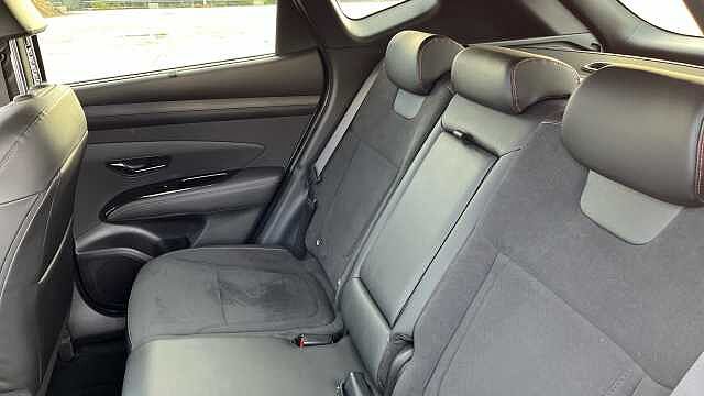 Hyundai TUCSON 1.6 T-GDi 13.8kWh N Line SUV 5dr Petrol Plug-in Hybrid Auto Shimmering Silver