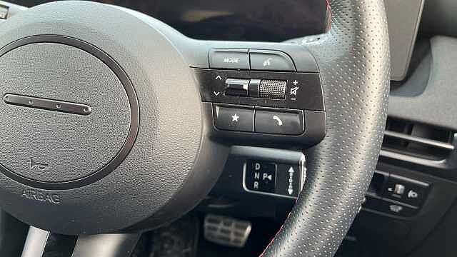 Hyundai TUCSON 1.6 T-GDi 13.8kWh N Line SUV 5dr Petrol Plug-in Hybrid Auto Shimmering Silver