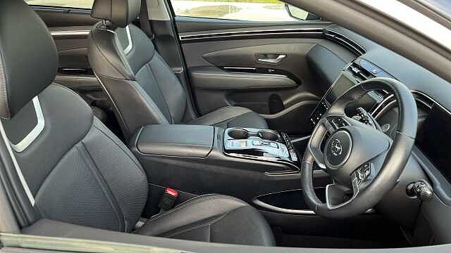 Hyundai TUCSON TUCSON HYBRID HEV ULTIMATE 230PS A/T 22 DARK KNIGHT GREY
