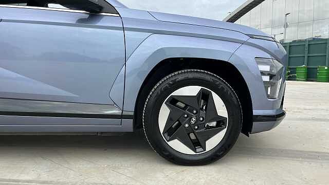 Hyundai Kona Electric 115kW Advance 48kWh 5dr Auto [Comfort Pack]