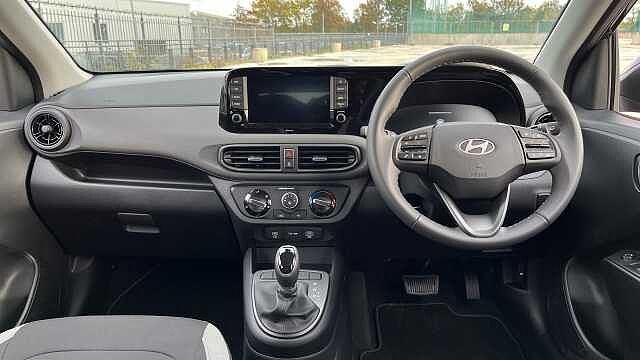 Hyundai i10 ADVANCE 1.0 63PS AMT MY25