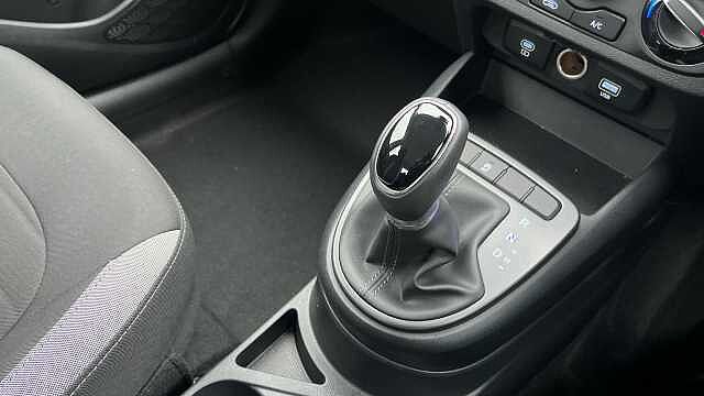 Hyundai i10 i10 1.0 Advance Auto