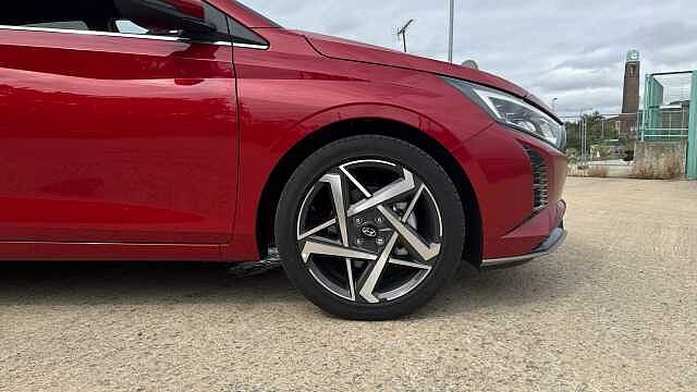 Hyundai i20 1.0T GDi Premium 5dr DCT