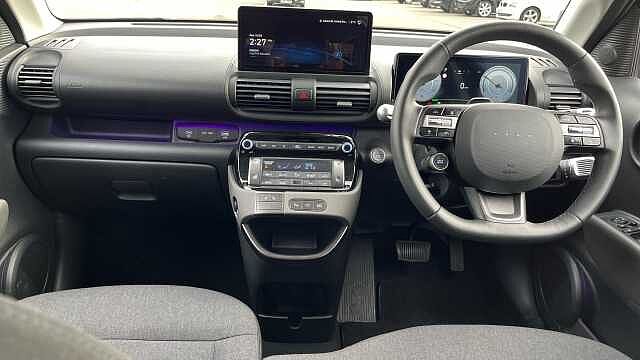 Hyundai INSTER 85kW 02 49kWh 5dr Auto Abyss Black