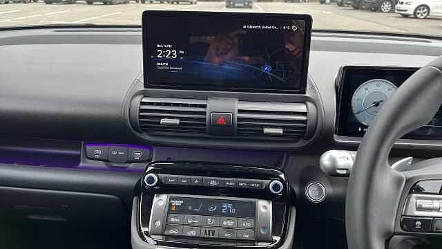 Hyundai INSTER 85kW 02 49kWh 5dr Auto Abyss Black