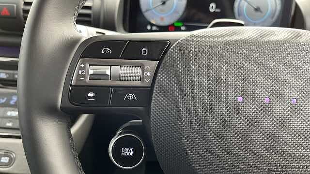 Hyundai INSTER 85kW 02 49kWh 5dr Auto Abyss Black