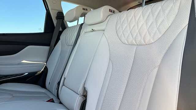 Hyundai SANTA FE 1.6 TGDi Hybrid Ultimate = LUX 5dr 4WD Auto White Cream