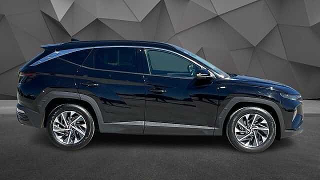 Hyundai TUCSON 1.6 TGDi 48V MHD Premium 5dr 2WD DCT PHANTOM BLACK