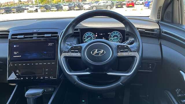 Hyundai TUCSON 1.6 TGDi 48V MHD Premium 5dr 2WD DCT PHANTOM BLACK