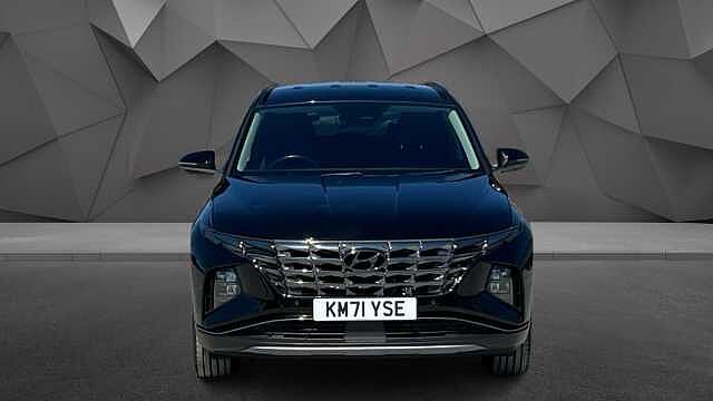 Hyundai TUCSON 1.6 TGDi 48V MHD Premium 5dr 2WD DCT PHANTOM BLACK
