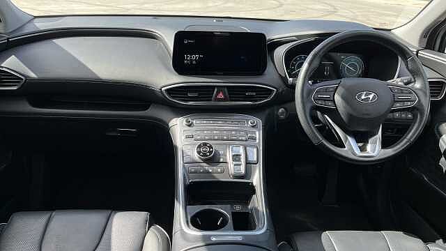 Hyundai SANTA FE SANTA FE HEV ULT 1.6 TGDI 4WD A/T MY22 TYPHOON SILVER