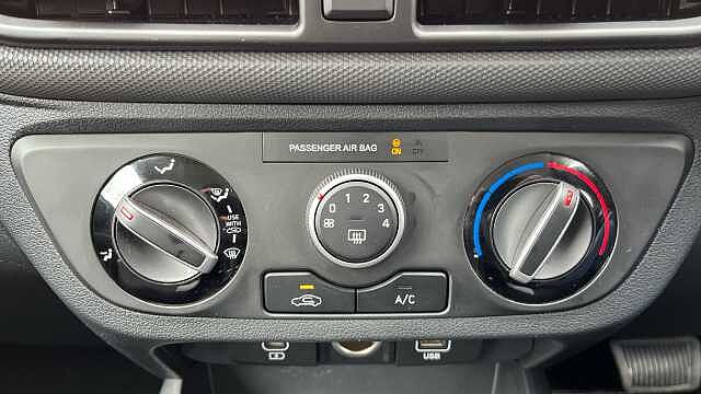 Hyundai i10 I10 1.0 [63] Advance 5dr Auto [Nav]