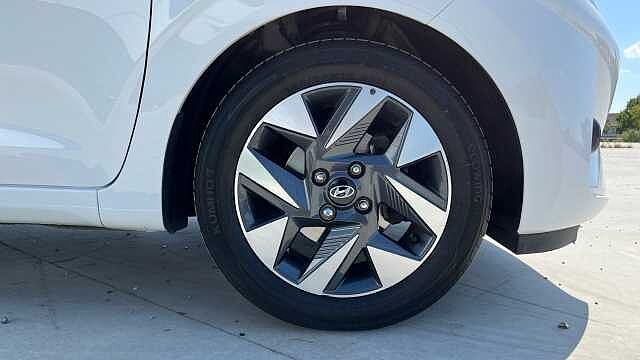 Hyundai i10 1.0 [63] Advance 5dr Auto [Nav]