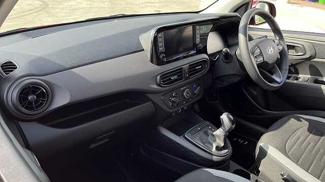 Hyundai i10 1.0 [63] Advance 5dr Auto [Nav]