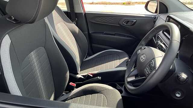 Hyundai i10 1.0 [63] Advance 5dr Auto [Nav]