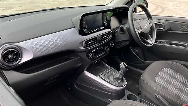 Hyundai i10 I10 PREMIUM 1.0 67PS AMT MY24