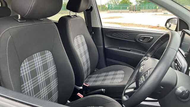 Hyundai i10 I10 PREMIUM 1.0 67PS AMT MY24