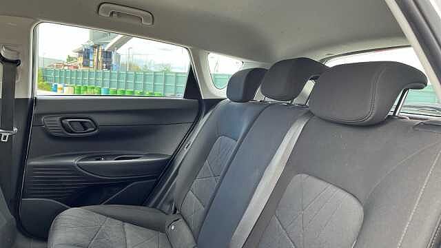 Hyundai BAYON 1.0 TGDi 48V MHEV SE Connect 5dr DCT