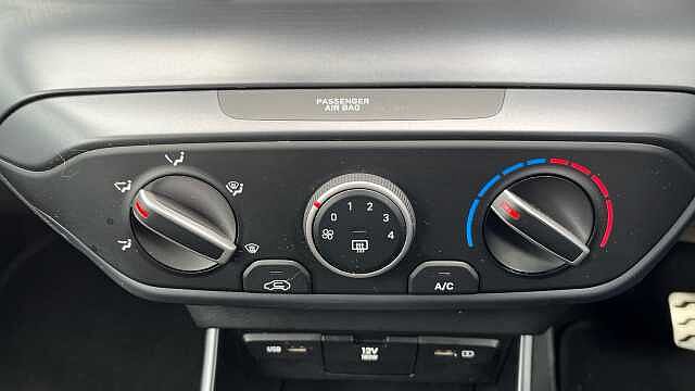 Hyundai BAYON 1.0 TGDi 48V MHEV SE Connect 5dr DCT