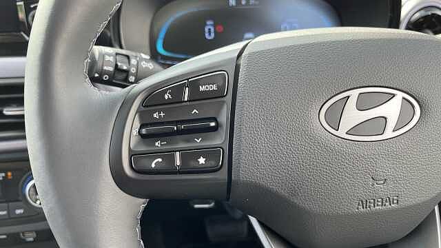 Hyundai i10 i10 1.2 Premium Hatchback 5dr Petrol Auto