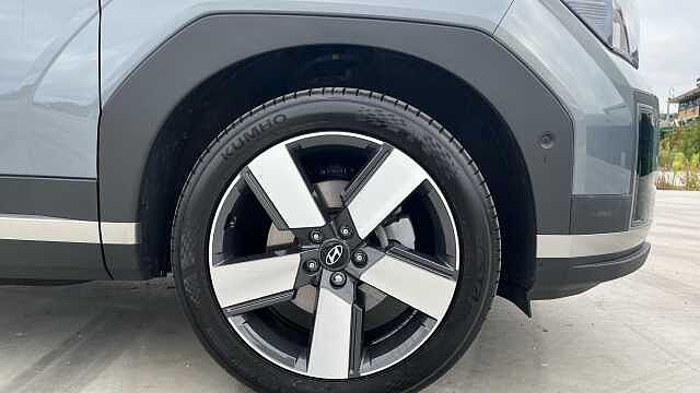 Hyundai SANTA FE 1.6 TGDi 239 Hybrid Ultimate 5dr Auto Blue