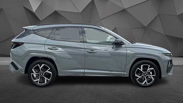 Hyundai TUCSON 1.6T Hybrid N Line 5dr Auto Grey