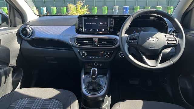 Hyundai i10 1.0 MPi Premium 5dr Auto