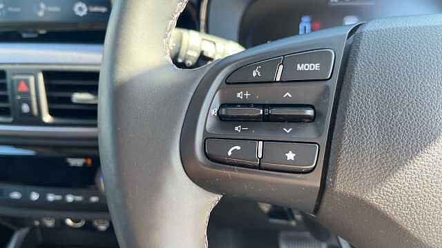 Hyundai i10 1.0 MPi Premium 5dr Auto