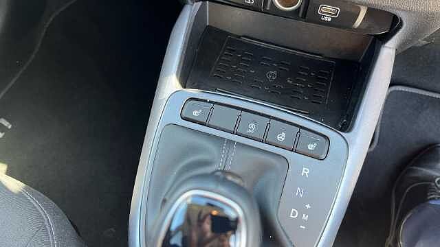 Hyundai i10 1.0 MPi Premium 5dr Auto