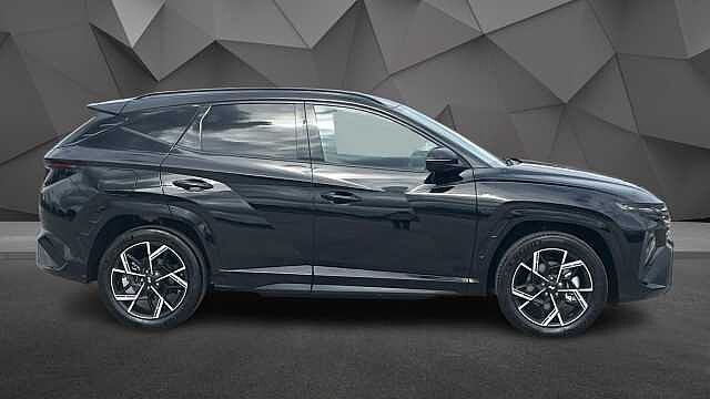 Hyundai TUCSON 1.6T Plug-in Hybrid N Line 5dr Auto
