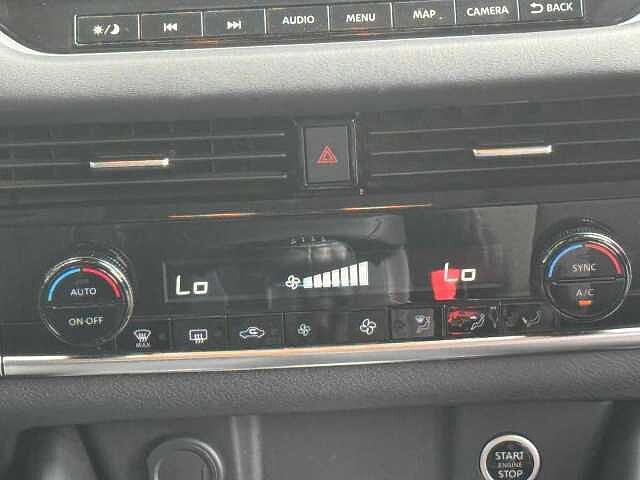 Nissan Qashqai 1.3 DIG-T MHEV N-Connecta Euro 6 (s/s) 5dr