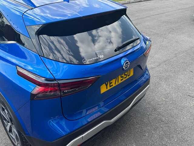 Nissan Qashqai 1.3 DIG-T MHEV N-Connecta Euro 6 (s/s) 5dr