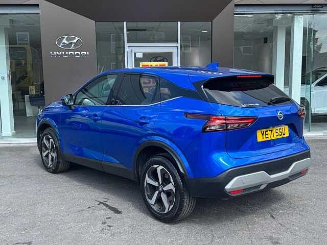 Nissan Qashqai 1.3 DIG-T MHEV N-Connecta Euro 6 (s/s) 5dr