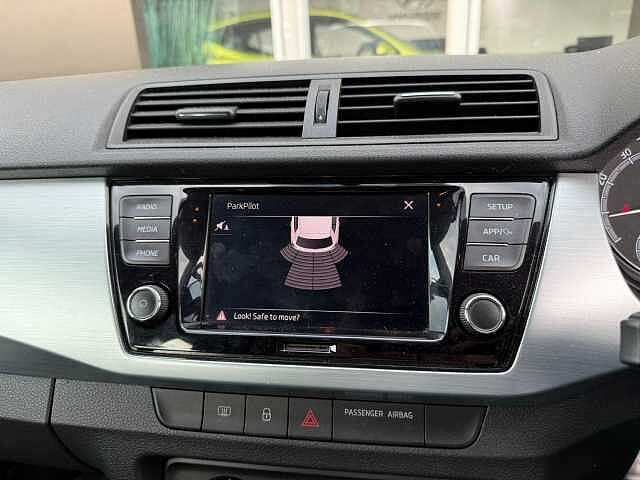 SKODA Fabia 1.0 Colour Edition Euro 6 (s/s) 5dr