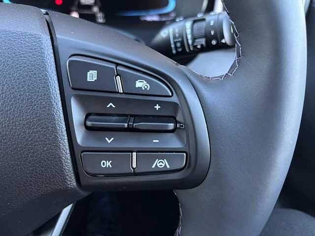 Hyundai I10 1.2 Premium Auto Euro 6 (s/s) 5dr Meta Blue