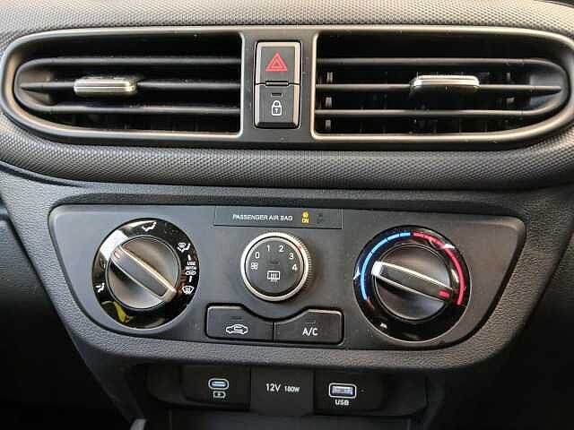 Hyundai i10 1.2 Advance Euro 6 (s/s) 5dr