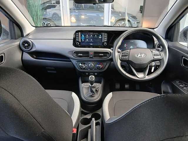 Hyundai i10 1.2 Advance Euro 6 (s/s) 5dr