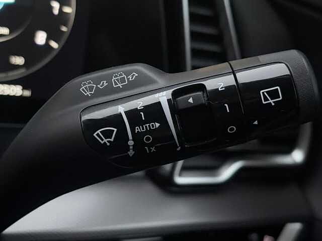 Kia Sportage 1.6 T-GDi MHEV 3 DCT Euro 6 (s/s) 5dr