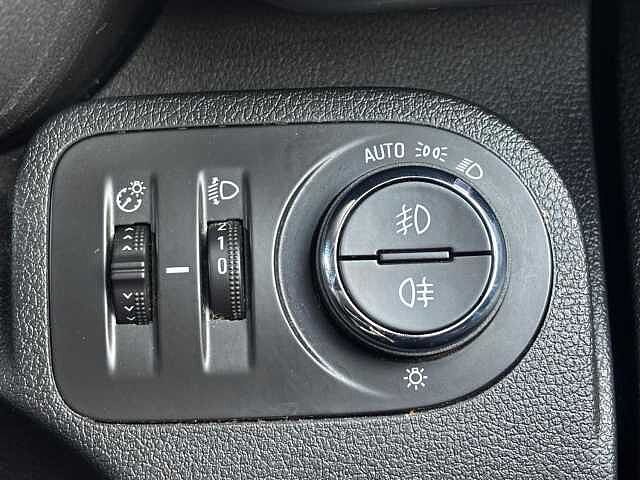 Vauxhall Combo Life 1.5 Turbo D BlueInjection Energy Euro 6 (s/s) 5dr (7 Seat)