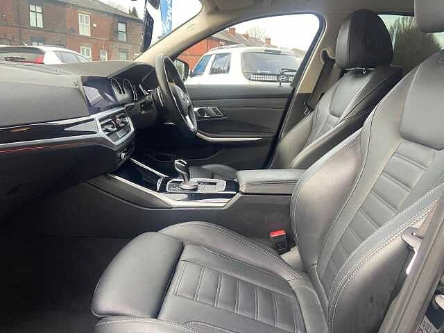 BMW 3 Series 2.0 320i Sport Touring Auto Euro 6 (s/s) 5dr