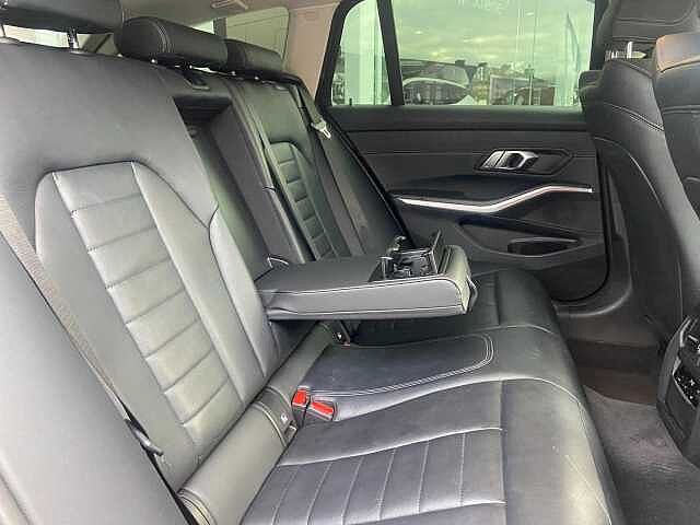 BMW 3 Series 2.0 320i Sport Touring Auto Euro 6 (s/s) 5dr