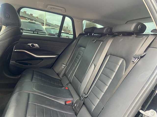 BMW 3 Series 2.0 320i Sport Touring Auto Euro 6 (s/s) 5dr