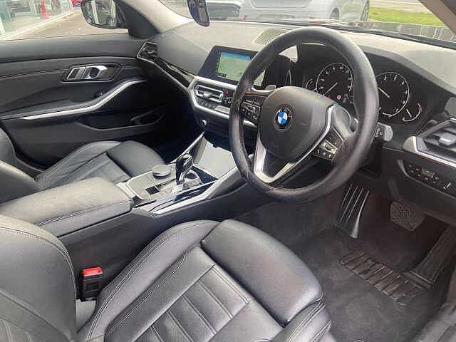 BMW 3 Series 2.0 320i Sport Touring Auto Euro 6 (s/s) 5dr