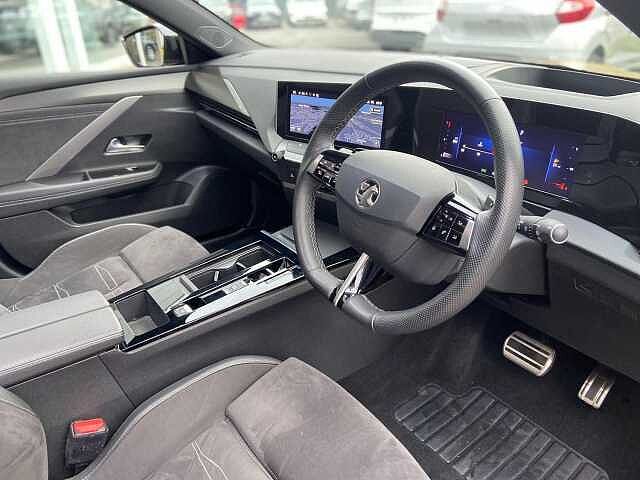 Vauxhall Astra 1.2 Turbo Ultimate Auto Euro 6 (s/s) 5dr